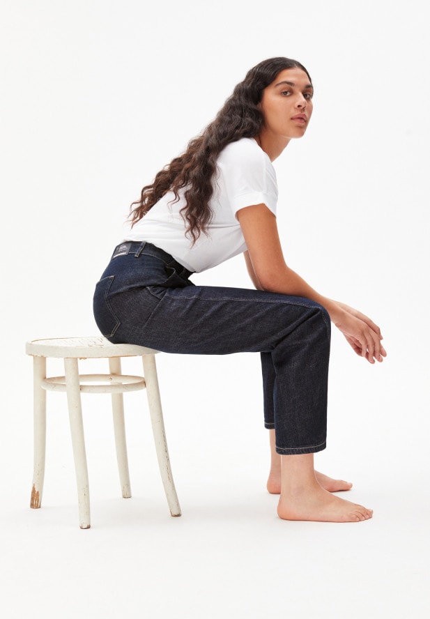 ARMEDANGELS - ALIVAA HEMP  LOOSE FIT MID WAIST AUS BIO-BAUMWOLLE-HANF MIX
