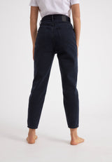 ARMEDANGELS - MAIRAA BLACKBLUE Mom Fit High Waist aus Bio-Baumwolle